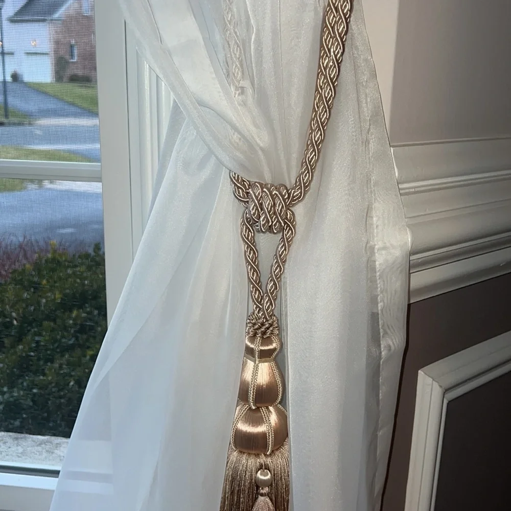 Champagne and Blush Color Rope Trim Tassle Holdback